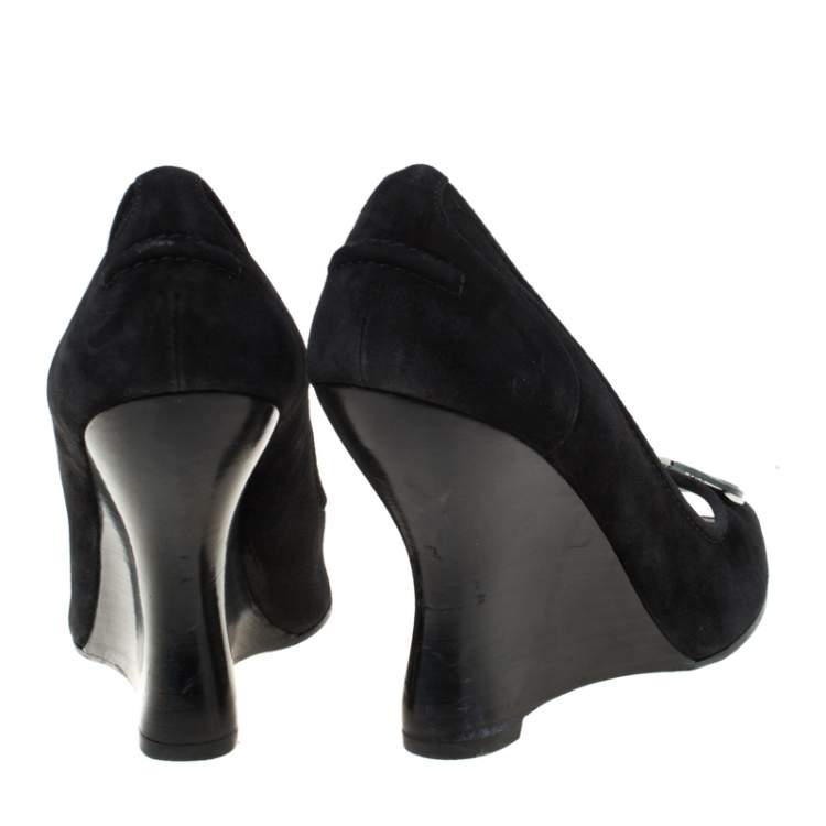 Pre Owned Louis Vuitton Black Suede Butterfly Peep Toe Wedge Pumps Size 38.5 