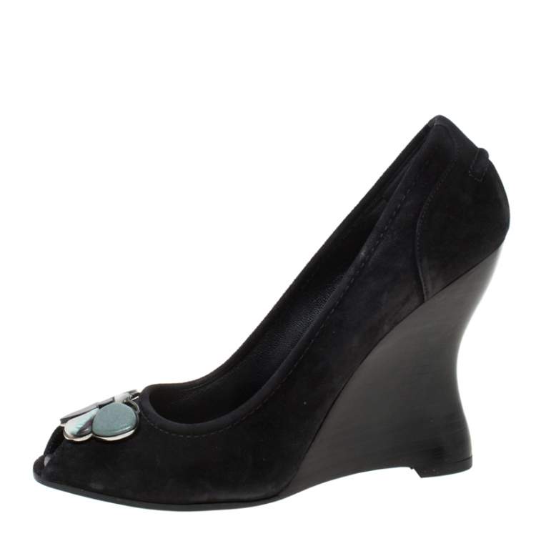 Pre Owned Louis Vuitton Black Suede Butterfly Peep Toe Wedge Pumps Size 38.5 