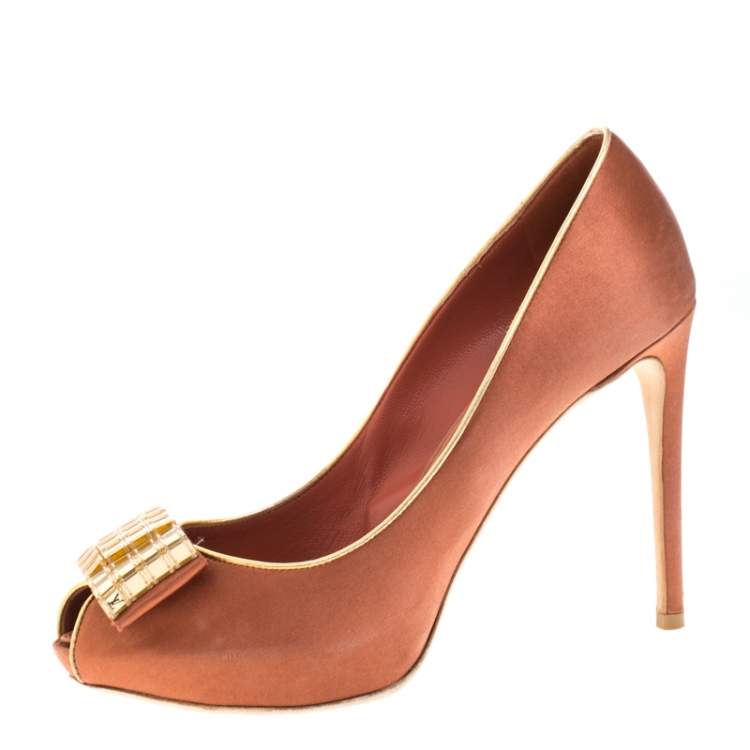 Pre Owned Louis Vuitton Bronze Satin Music Hall Open Toe Pumps Size 38