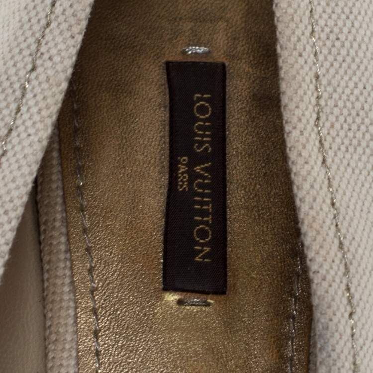 Pre Owned Louis Vuitton Off-White Canvas Love Logo Ballet Flats Size 39.5