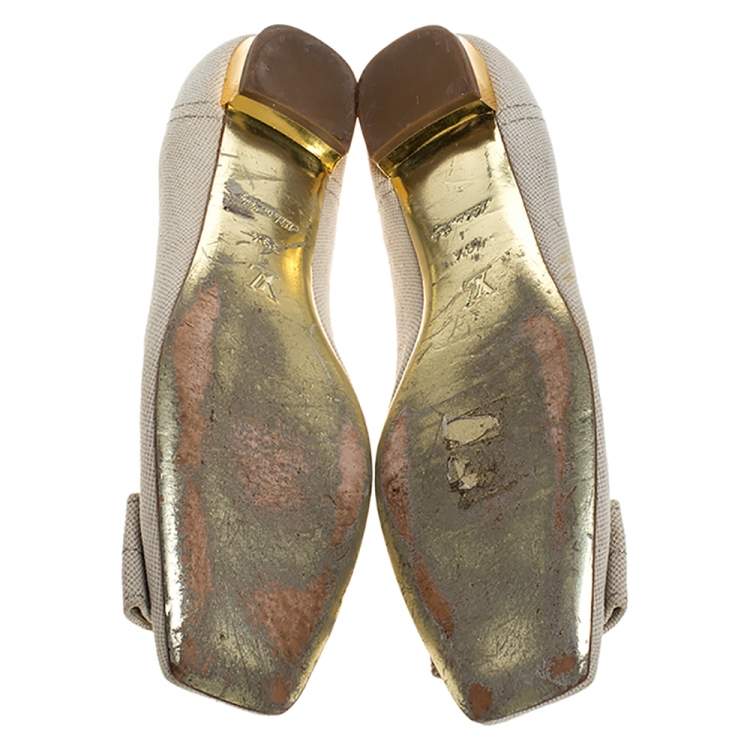Pre Owned Louis Vuitton Off-White Canvas Love Logo Ballet Flats Size 39.5