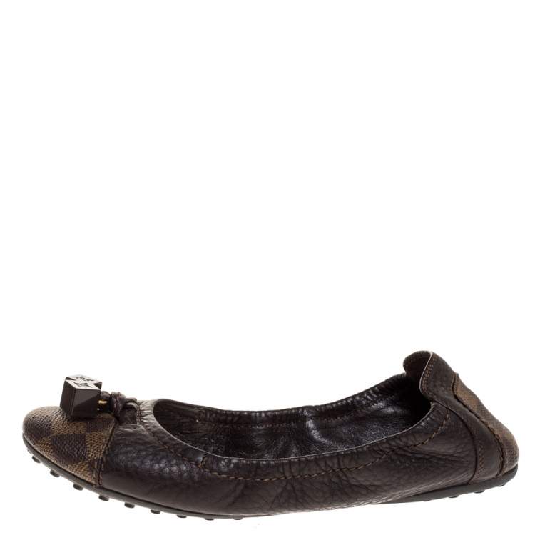 Exotic leathers flats Louis Vuitton Brown size 7.5 UK in Exotic