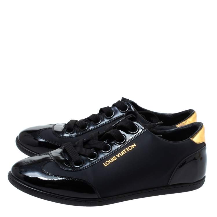 مملوكة مسبقًا Louis Vuitton Black Satin And Patent Leather Low Top Sneakers Size 37