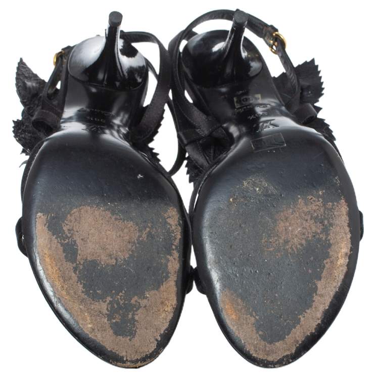 Pre Owned Louis Vuitton Black Satin And Patent Leather Flower Embellished Ankle Strap Sandal Size 39.5