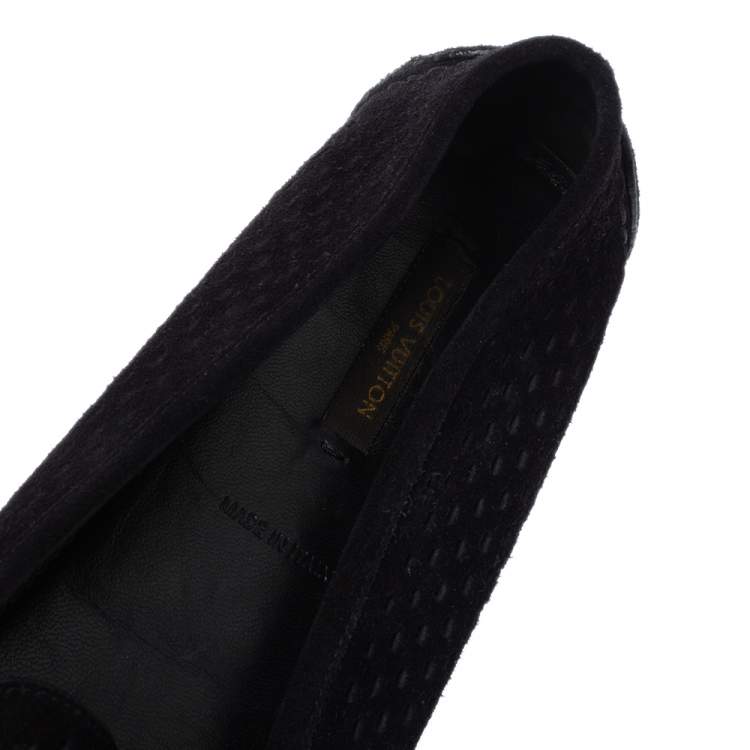 مملوكة مسبقًا Louis Vuitton Black Perforated Suede Oxford Loafers Size 36.5