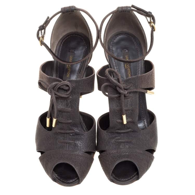 Pre Owned Louis Vuitton Moka Pebbled Leather Corfu Caged Sandals Size 38.5