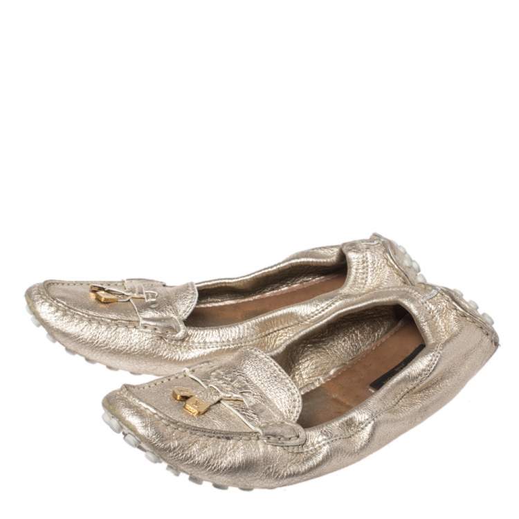 Pre Owned Louis Vuitton Metallic Gold Textured Leather Scrunch Bow Slip On Loafers Size 39