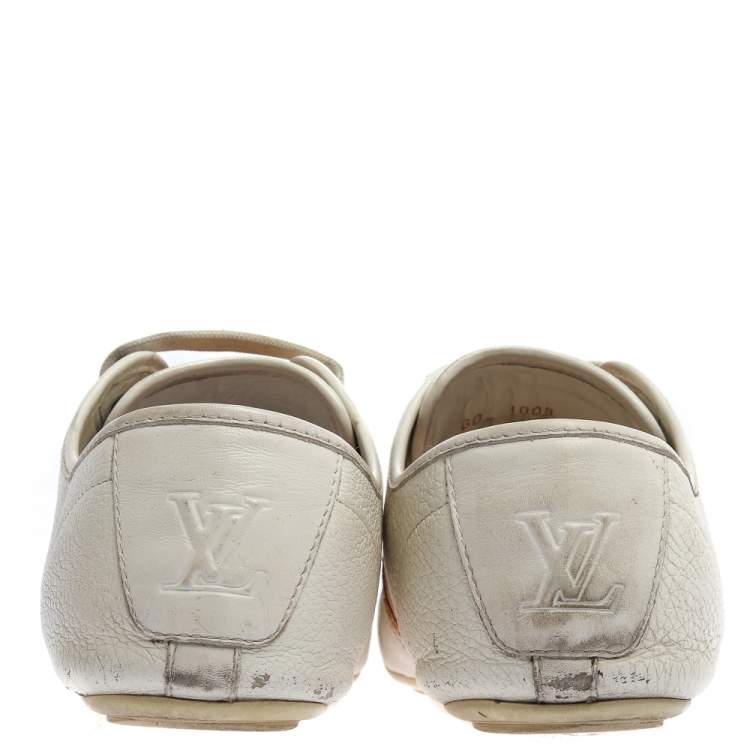 Pre Owned Louis Vuitton White Leather Logo Acrobat Sneakers Size 38