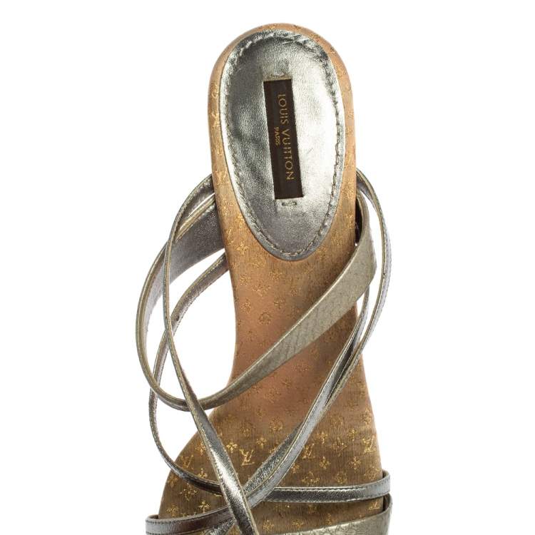 Pre Owned Louis Vuitton Grey Python Embossed And Leather Strappy Sandals Size 40