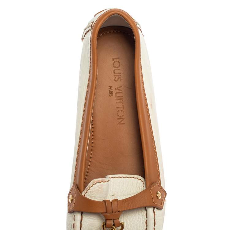 Pre Owned Louis Vuitton White/Brown Leather Slip On Loafers Size 40