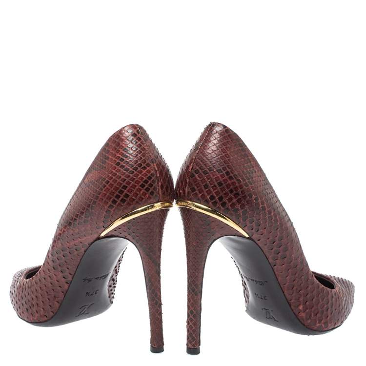 Pre Owned Louis Vuitton Burgundy Python Leather Slip On  Pumps Size 37.5