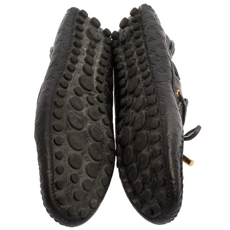 مملوكة مسبقًا Louis Vuitton Black Monogram Empreinte Leather Gloria Loafers Size 39