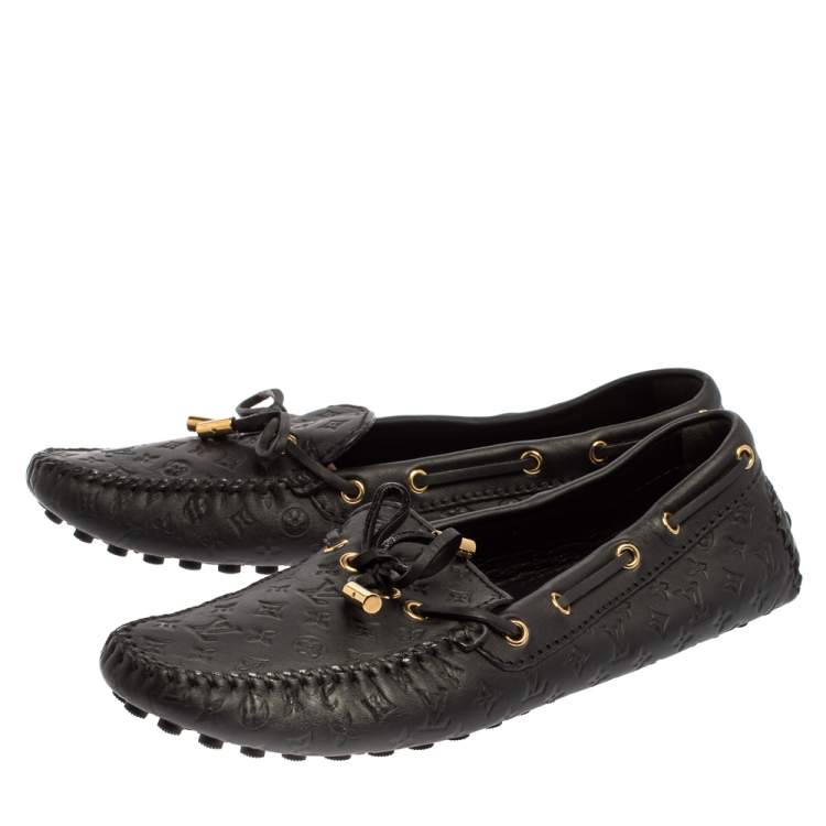 مملوكة مسبقًا Louis Vuitton Black Monogram Empreinte Leather Gloria Loafers Size 39