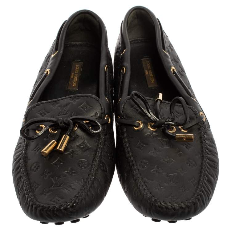 مملوكة مسبقًا Louis Vuitton Black Monogram Empreinte Leather Gloria Loafers Size 39