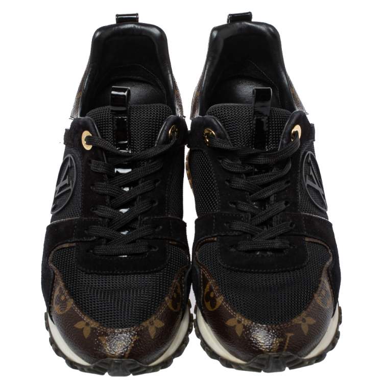 مملوكة مسبقًا Louis Vuitton Black Mesh And Monogram Canvas Run Away Sneakers Size 38.5