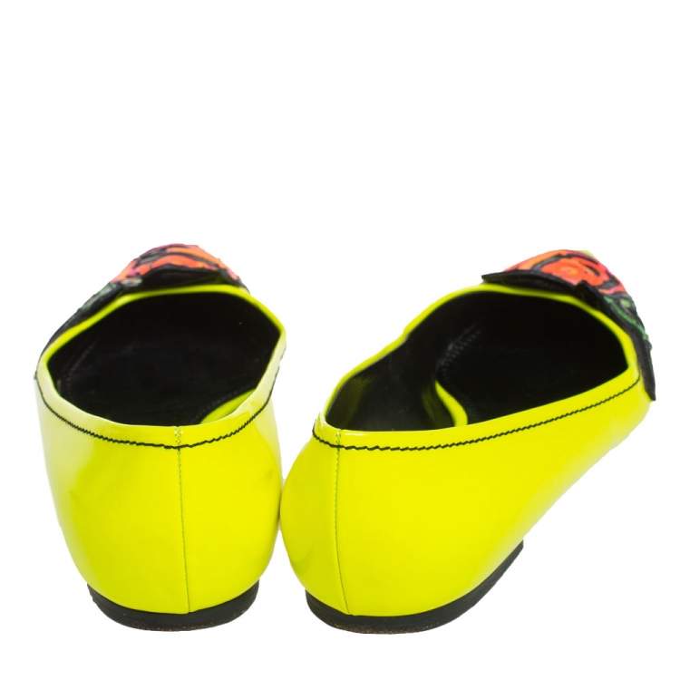 Pre Owned Louis Vuitton Yellow Leather Flower Embellished Pointed Ballet Flats Size 36.5