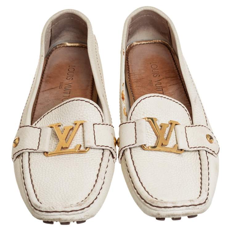 Pre Owned Louis Vuitton Off White Leather Monte Carlo Loafers Size 37