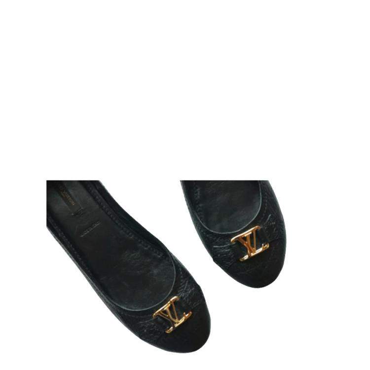 Pre Owned Louis Vuitton Gold Logo Leather Ballet Flats Size EU 38.5