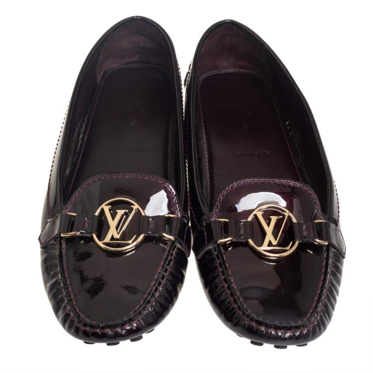 Pre Owned Louis Vuitton Burgundy Patent Leather Dauphine Loafers Size 40.5