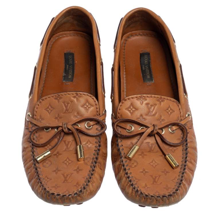 Pre Owned Louis Vuitton Tan Monogram Leather Gloria Loafers Size 37