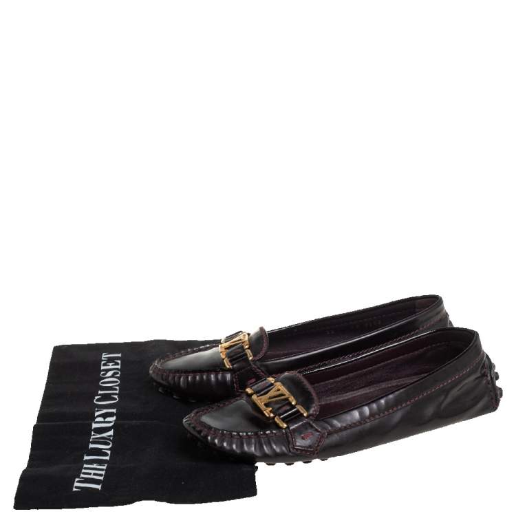 Pre Owned Louis Vuitton Burgundy Patent Leather Oxford Loafer Size 36