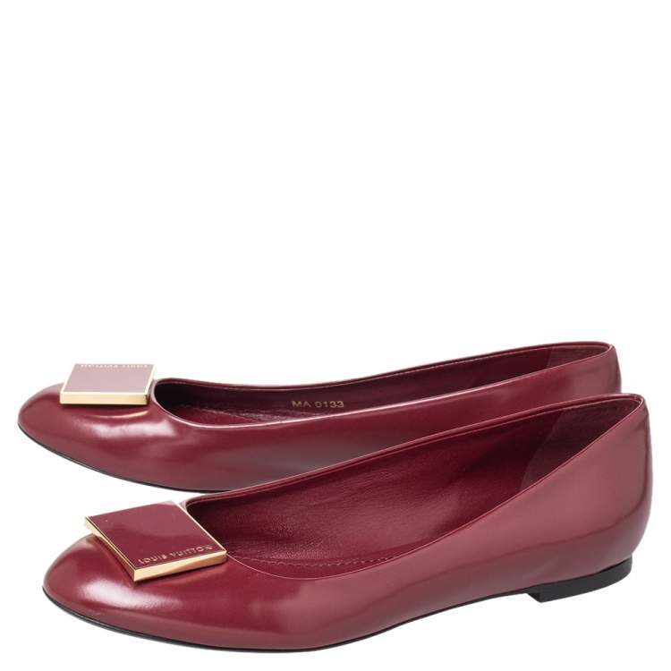 Pre Owned Louis Vuitton Burgundy Leather Embellished Ballet Flats Size 39