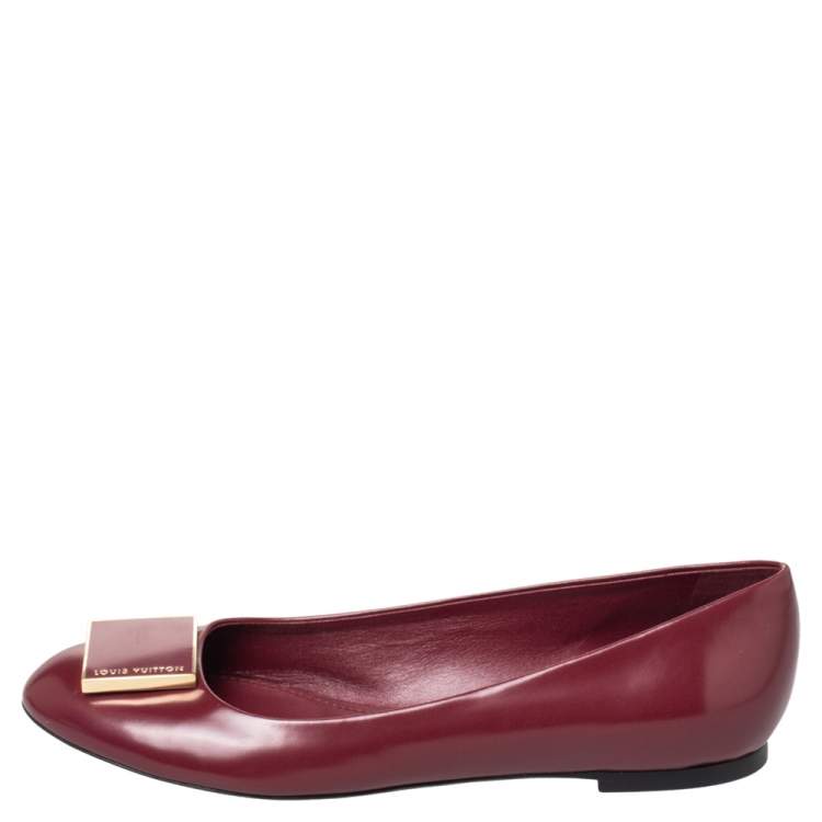 Pre Owned Louis Vuitton Burgundy Leather Embellished Ballet Flats Size 39