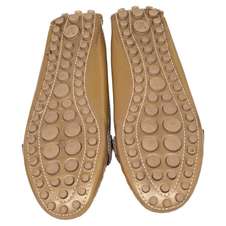 Pre Owned Louis Vuitton Beige Patent Leather Oxford Slip On Loafers Size 38