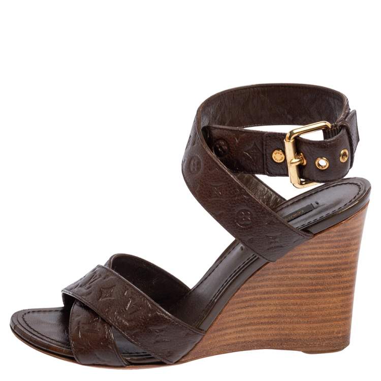 Louis Vuitton women's ankle strap open toe leather sandals size 37