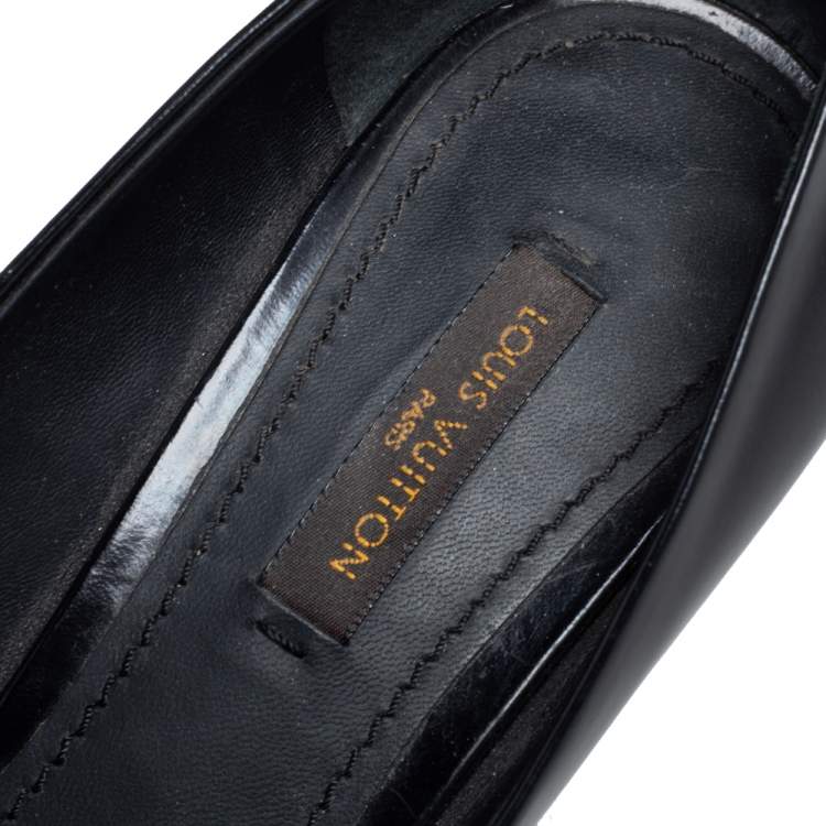 Pre Owned Louis Vuitton Black Patent Leather Betty Pumps Size 36.5