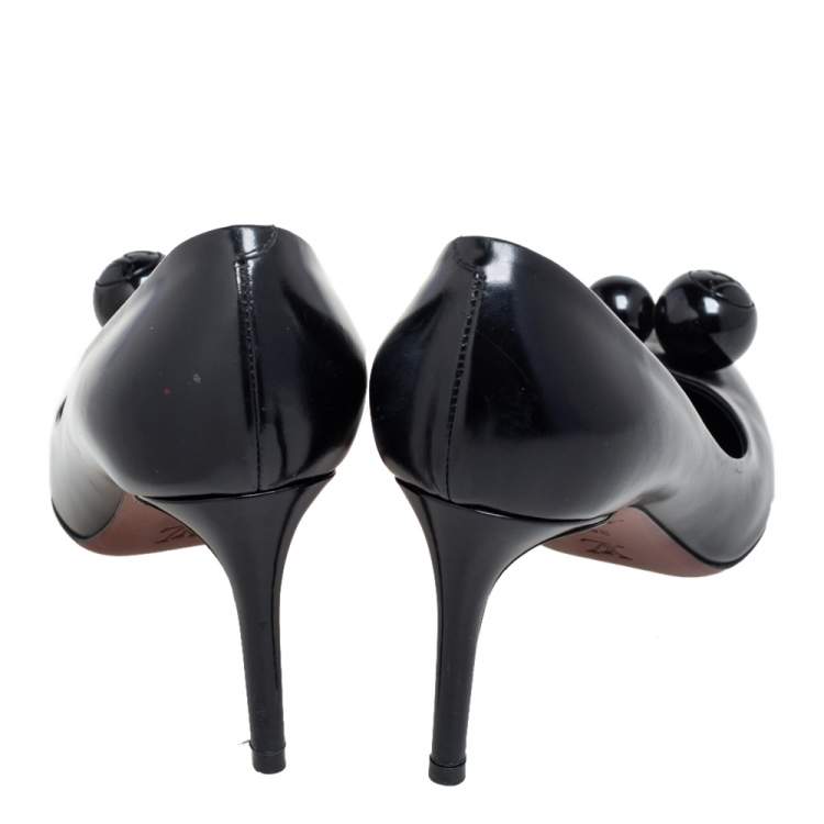 Pre Owned Louis Vuitton Black Patent Leather Betty Pumps Size 36.5