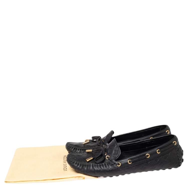 مملوكة مسبقًا Louis Vuitton Black Monogram Empreinte Leather Gloria Bow Slip On Loafers Size 37