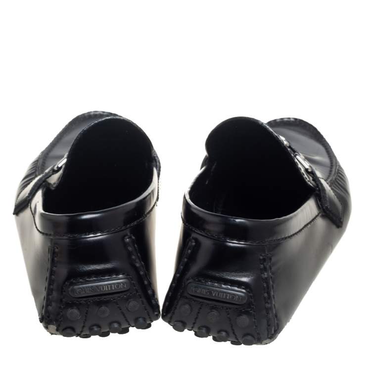 مملوكة مسبقًا Louis Vuitton Black Leather Slip On Loafers Size 39