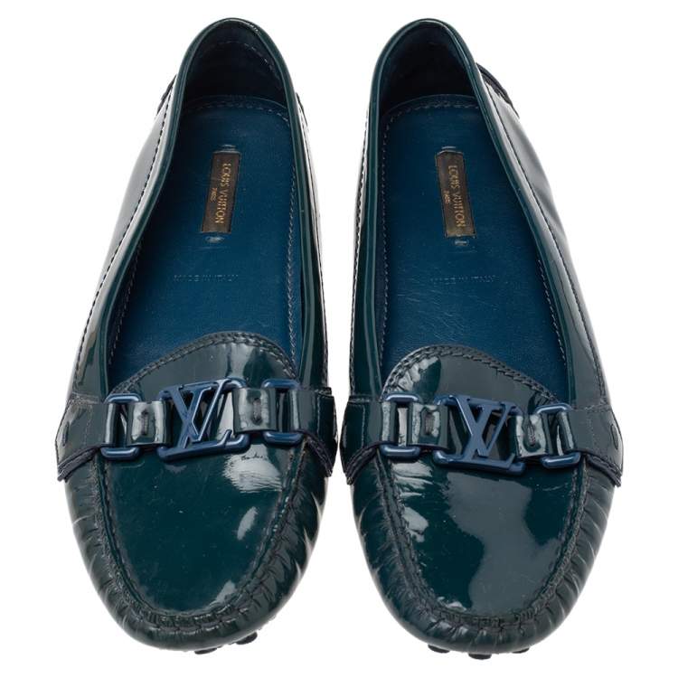 Pre Owned Louis Vuitton Green Patent Leather Slip On Loafers Size 39