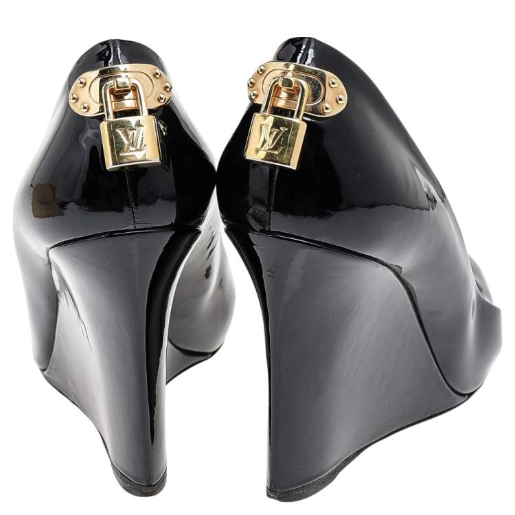 Pre Owned Louis Vuitton Black Patent Leather Oh Really! Wedge Pumps Size 38.5
