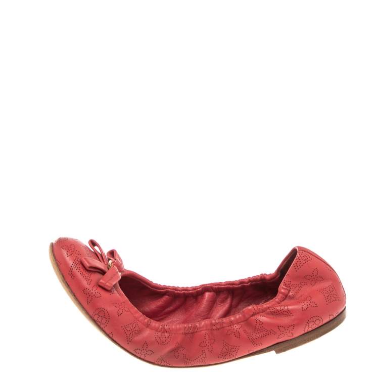 Louis Vuitton Mahina Leather Ballet Flats