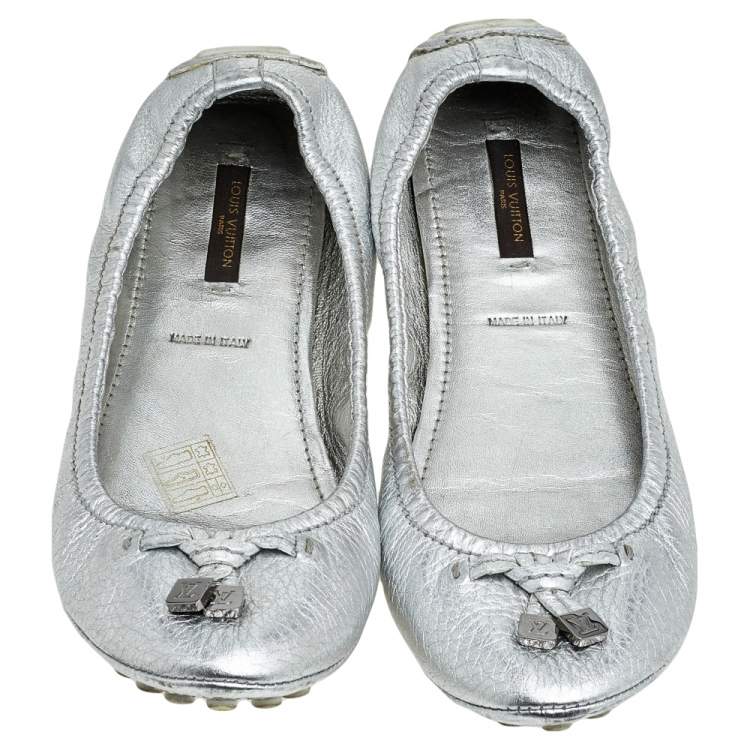 Pre Owned Louis Vuitton Silver Leather Bow Ballerina Flats Size 39.5