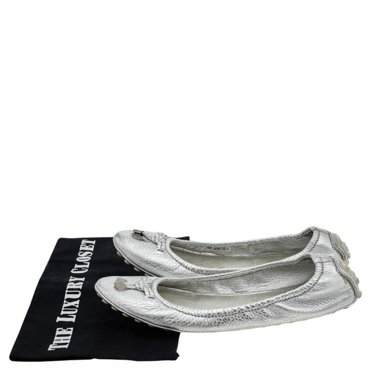 Pre Owned Louis Vuitton Silver Leather Bow Ballerina Flats Size 39.5