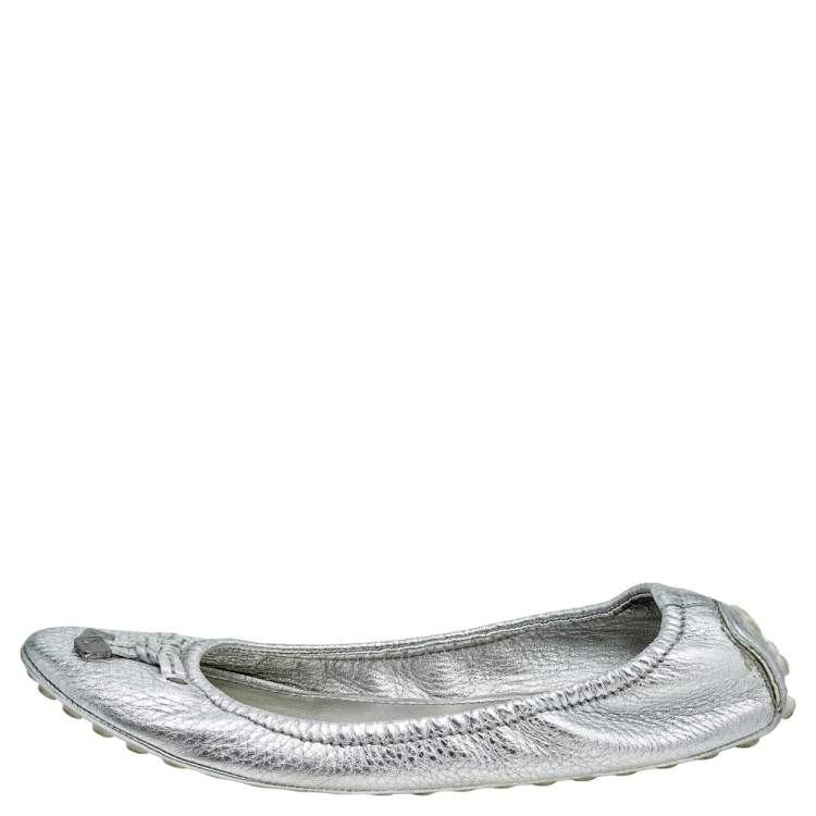 Pre Owned Louis Vuitton Silver Leather Bow Ballerina Flats Size 39.5