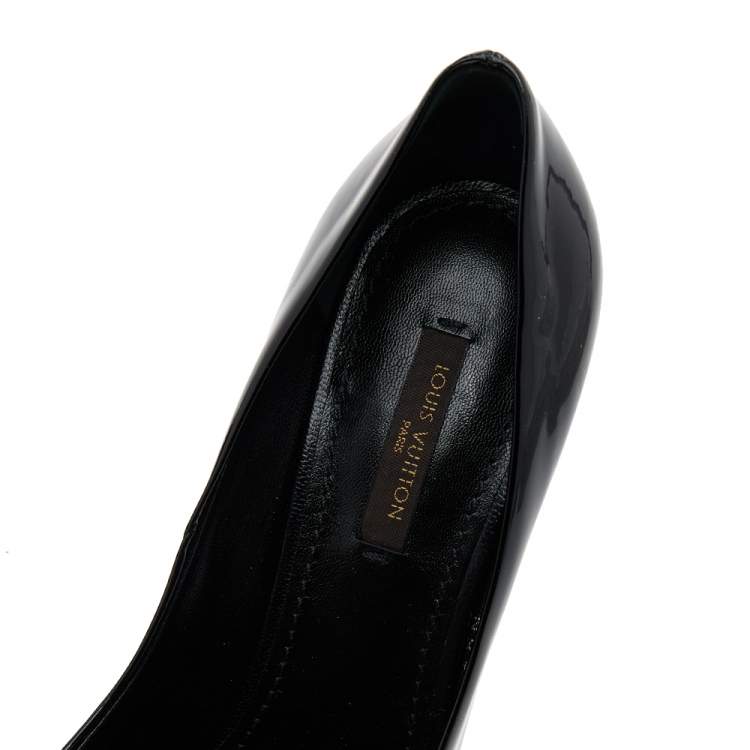 Pre Owned Louis Vuitton Beige/Black Canvas And Patent Leather Embellished Pumps Size 36.5