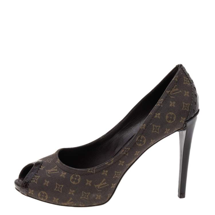 New LOUIS VUITTON LV Monogram Brown STAR POWER High Heel Pumps