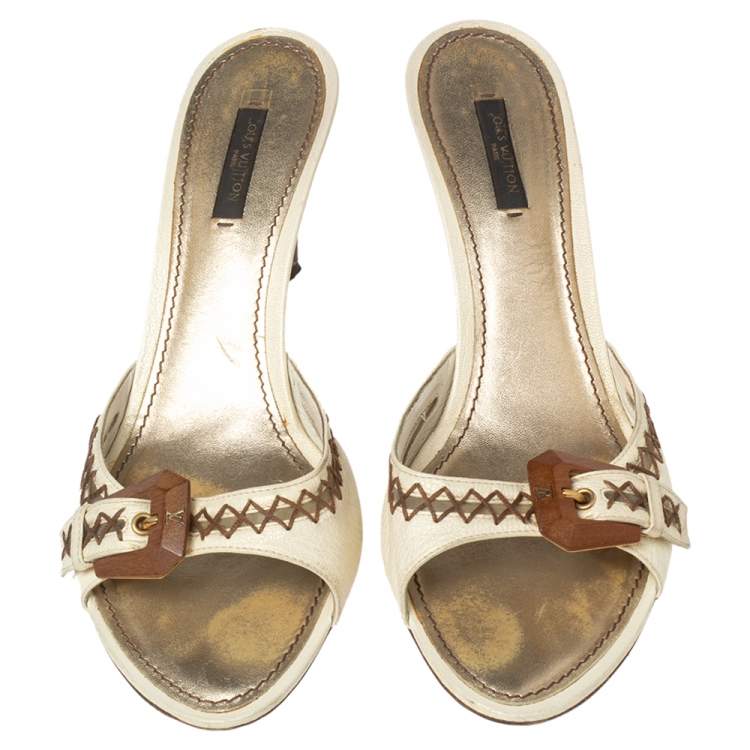Pre Owned Louis Vuitton Cream Leather Buckle and Whip Stitch Detail Slide Sandals Size 41