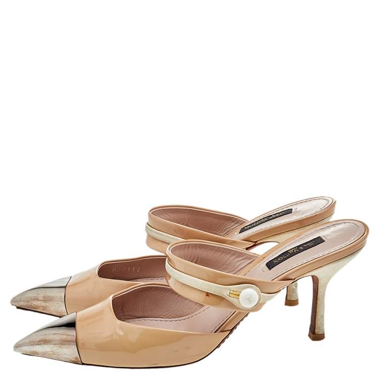 Pre Owned Louis Vuitton Beige Patent Leather And Suede Metal Cap Toe Mules Size 38.5