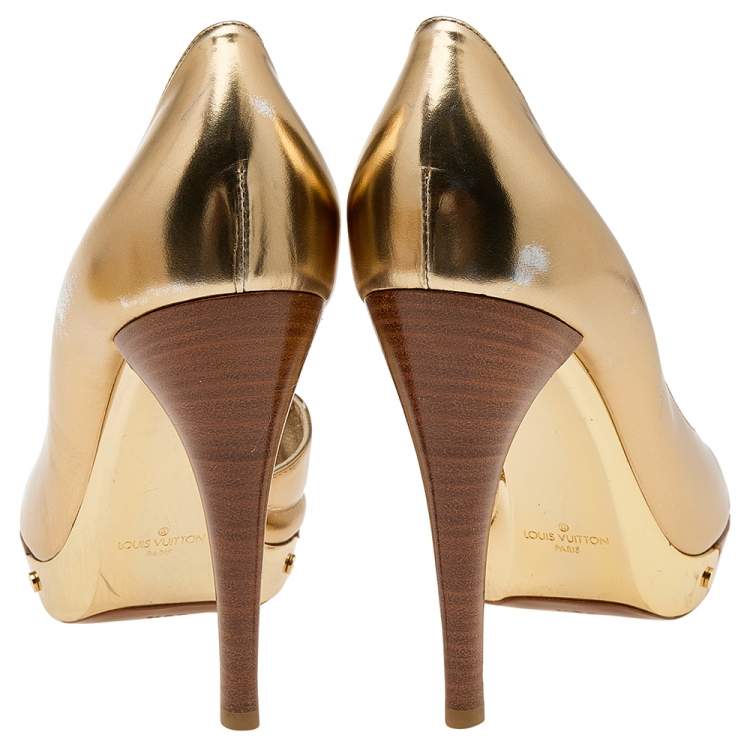 Pre Owned Louis Vuitton Metallic Gold Leather D'orsay Platform Pumps Size 38.5