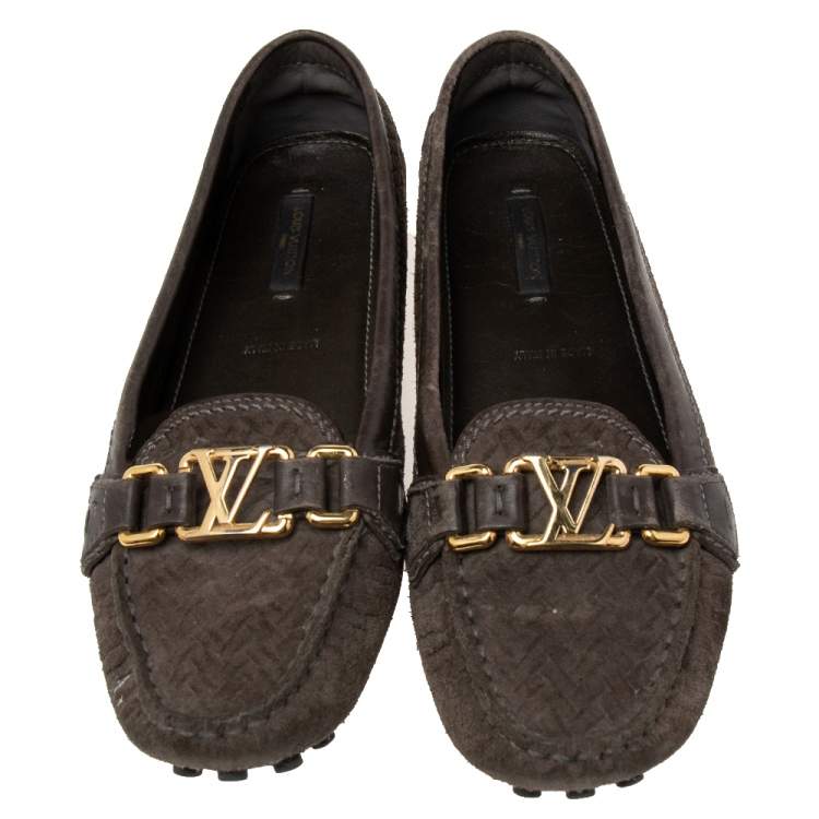 Pre Owned Louis Vuitton Brown Suede And Leather  Loafers Size 38