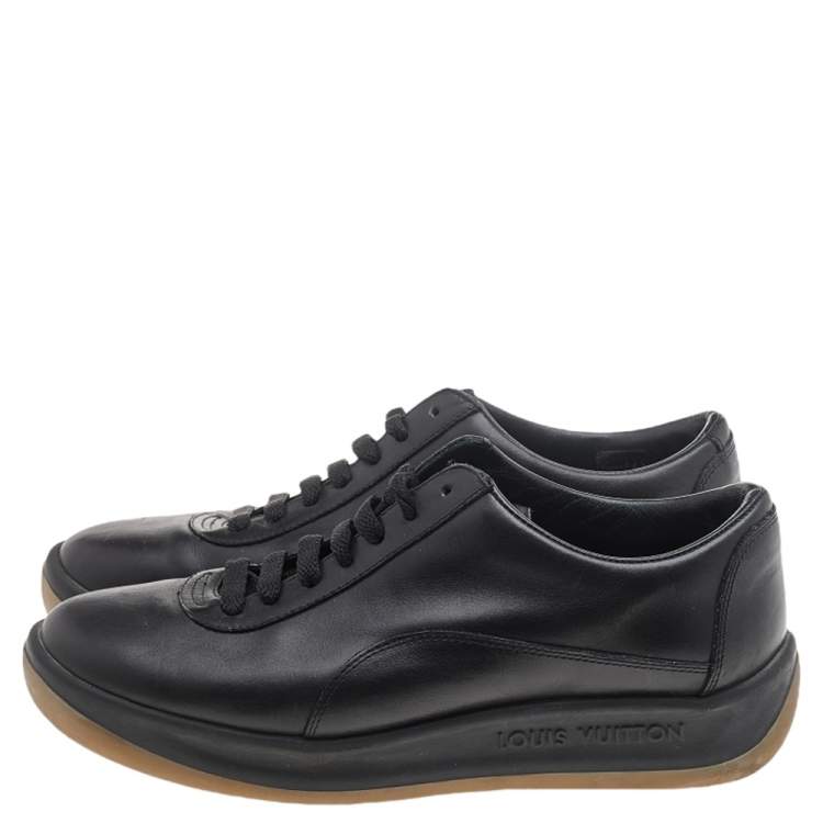 مملوكة مسبقًا Louis Vuitton Black Leather Low Top Sneakers Size 38
