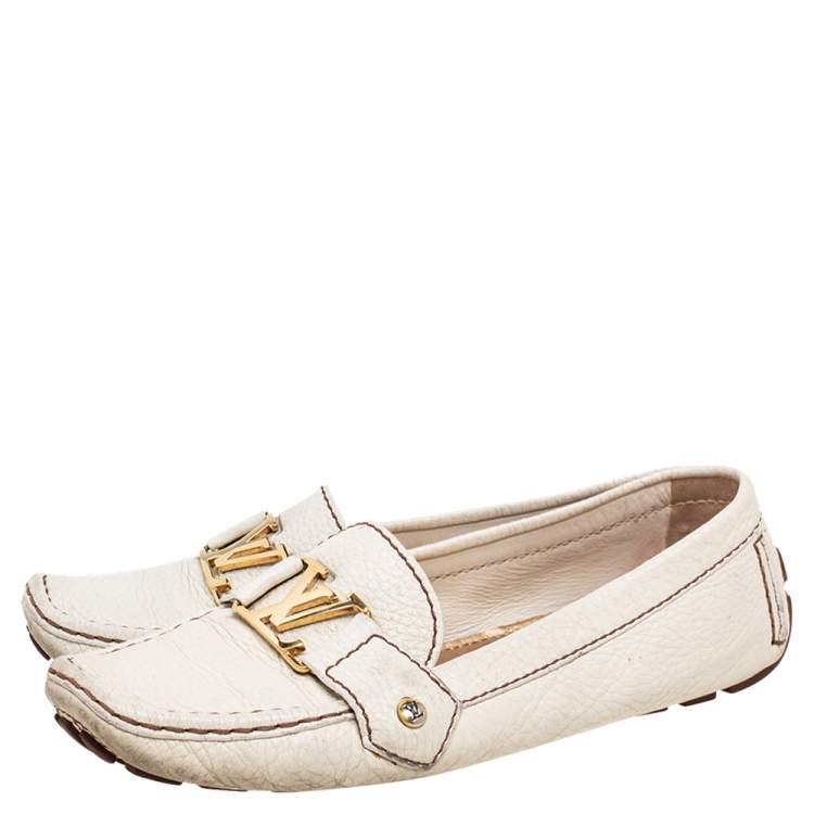 Pre Owned Louis Vuitton Cream Leather Monte Carlo Loafers Size 37.5