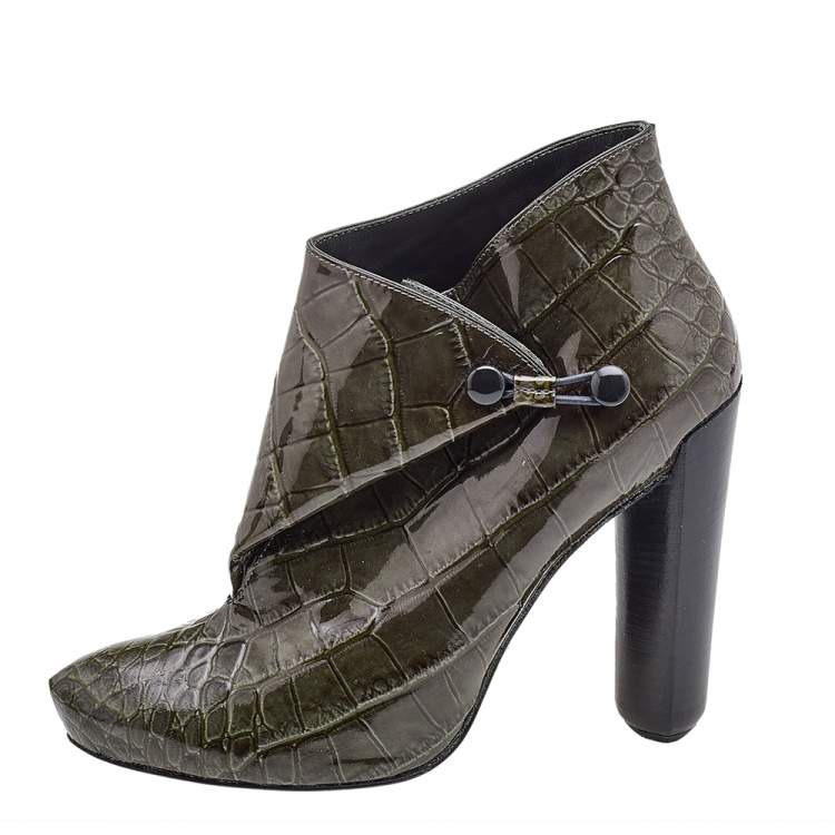 Pre Owned Louis Vuitton Olive Green Croc Embossed Patent Leather Ankle Booties Size 37.5
