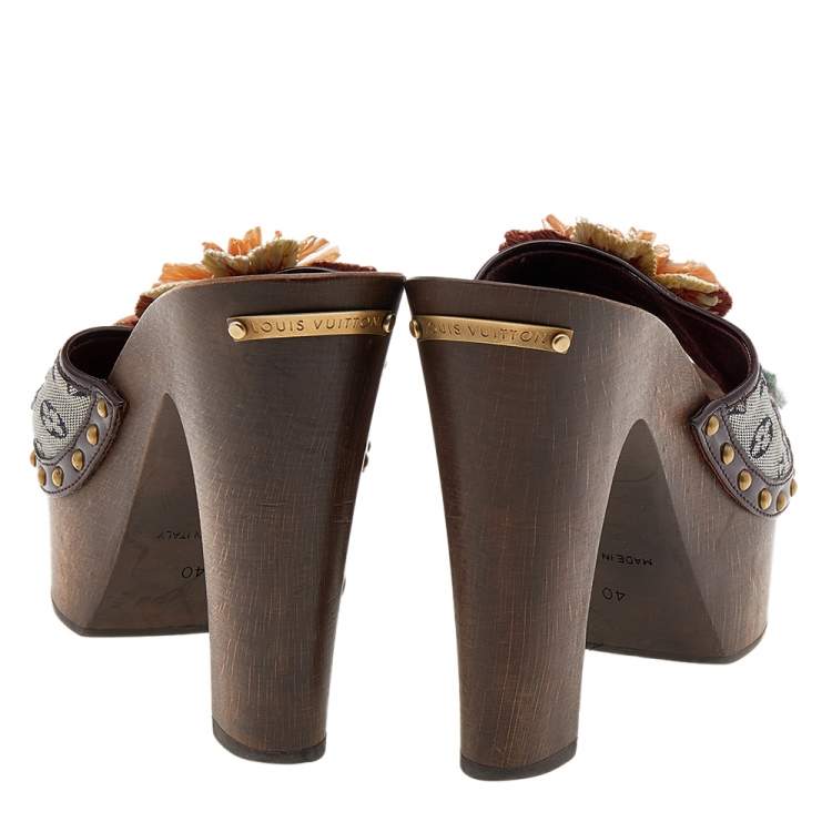 Pre Owned Louis Vuitton Grey/Burgundy Monogram Mini Lin And Patent Leather Raffia Flower Platform Clog Sandals Size 40