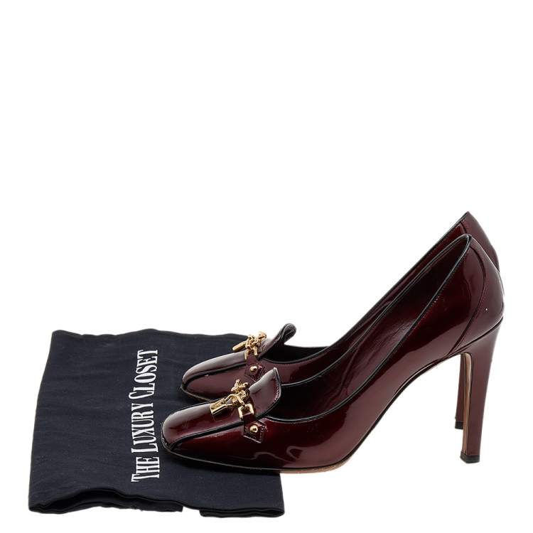 Pre Owned Louis Vuitton Burgundy/Black Patent Leather Chain Lock Pumps Size 39